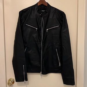 Forever 21 man faux leather jacket